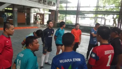 Puluhan Wartawan Sumsel Ikuti Seleksi Futsal Porwanas XIV Kalsel