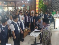 Herman Deru Lantik 50 Komunitas dalam Tim Elemen Masyarakat Khatulistiwa Sumsel