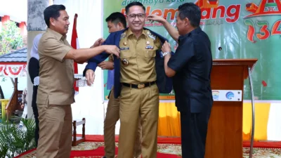 Dinobatkan Sebagai Anggota Kehormatan dari PWI Sumsel, Ratu Dewa Harapkan Dapat Terus Bersinergi