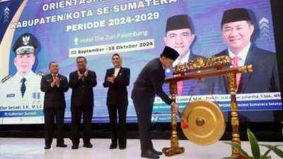 Pj Gubernur Elen Setiadi Buka  Bimtek Orientasi Anggota DPRD Kabupaten/kota se-Sumsel