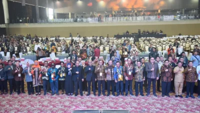 Sekda Sumsel Edward Candra Hadiri Rakornas Jelang Pilkada Bersama Bawaslu RI