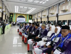 Sabtu Menuju Tanah Suci, 370 Jemaah Kloter 1 Asal OKU Timur Tiba di Asrama Haji Palembang