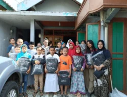 PWI Sumsel Peduli Pendidikan, Salurkan Peralatan Sekolah Gratis untuk 35 Anak Yatim Piatu
