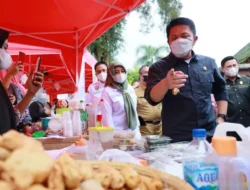 Pasar Pojok Darussalam Persembahan P2KSS, Semoga Omzet UMKM Meningkat di Bulan Ramadhan