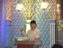 Gubernur Silaturahmi Bersama Jajaran Direksi dan Karyawan BSB