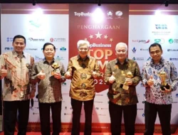 Untuk Ketiga Kalinya,  Gubernur Sumsel Terpilih Sebagai  Top  Pembina BUMD 2022