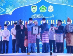 MTQ Sumsel, Pecahkan Rekor MURI Pembacaan Ayat Suci Al-Quran Oleh  999 Qori/Qoriah Terbanyak
