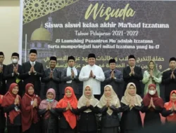 Gubernur Apresiasi Yayasan Izzatuna, 17 Tahun Berkifrah  Mendidik Anak Berakhlakul Karimah