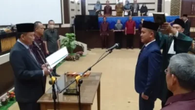 Fajar Yahya dilantik sebagai PAW Anggota Dewan