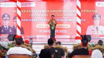 Gubernur Serahkan SK Remisi Umum Pada 11.275 Narapidana dan Anak di Sumsel