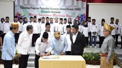 Lantik Pengurus PNSB, Gubernur Nyatakan  Kerukunan Antar  Etnis Anggota PNSB, Modal Utama Menjaga  Sumsel Zero Konflik