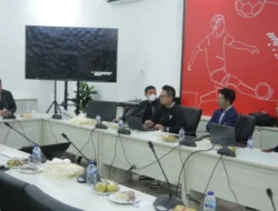 Datangkan instruktur FIFA, Ketum PSSI : “Masih ada yang ngaco, saya gigit”