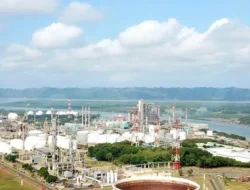 Nataru, Kilang Beroperasi Normal, Pertamina Jamin Pasokan BBM & LPG ke Masyarakat Aman