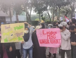 Dapur MBG Bikin Dapur Ngebul, Ribuan Emak-Emak Sumsel Tolak Program Dihentikan