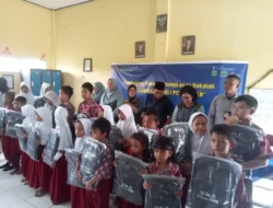 PWI Sumsel, Bantu SDN 49 Palembang, Fasilitas Minim, Tak ada Listrik Siswa 23