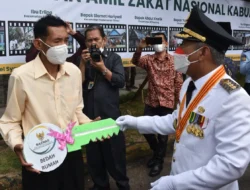 Merdeka ! Belasan Keluarga di OKI Terima Rumah Layak Huni