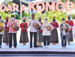 Labuan Bajo ini komplit ucap Presiden Jokowi saat peresmian perluasan Bandara Komodo