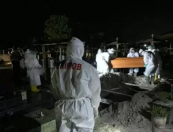 Berjibaku, Brimob Polda Kalteng Bantu RSUD dr Doris Sylvanus