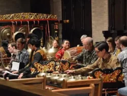 Ketika Kelompok Musik “​​Friends of the Gamelan” Persembahkan Musik Klasik Jawa Tengah di Chicago