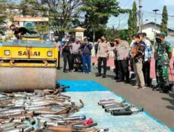 Bikin Sakit Kepala & Darah, 177 Knalpot Bising Dimusnahkan Polisi, Ini Kata Kapolda Jabar…   