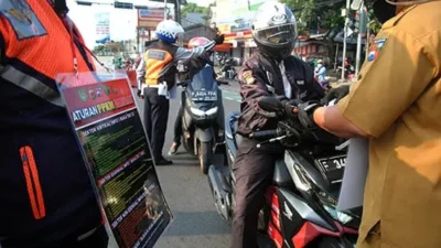 Masih Dievaluasi, Keputusan PPKM Diperpanjang Atau Tidak