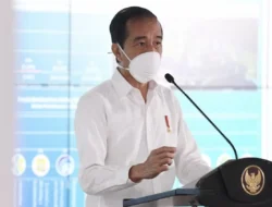 Terus Lanjutkan Reformasi Struktural dan Permudah Izin Usaha