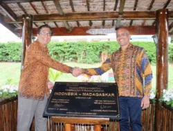 Resmikan Taman Persahabatan RI – Madaskar Sebagai Simbol Persaudaraan Erat Kedua Bangsa, Sebut  40% Gen Bangsa Madagaskar Berasal  dari Bangsa Indonesia, Terutama  Pulau Kalimantan.  