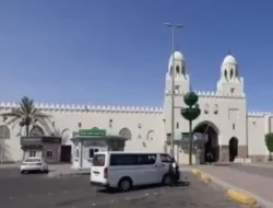 Alhamdullilah, Besok jamaah haji mulai berangkat dari Madinah ke Mekkah, Miqat di Bir Ali