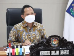 Kepala Daerah Diimbau Untuk Manfaatkan Kapasitas Keuangan Pemda, Mendagri : “Kalo’ Apa-Apa Nunggu Pusat, Ya Lambat Dong ! Pusat Bukan Mikirin 1 Daerah
