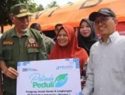 GM Pelindo Regional 2 Teluk Bayur turun langsung salurkan bantuan korban bencana alam Sumbar