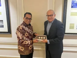Ssst Diam.. ! Ada Pertemuan Menhub RI dengan Menteri Transportasi Singapura, Ini yang Dibahas