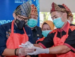 Rumus Sukses Ala Menparekraf, Nggak Lepas dari 4 Hal Ini, Sandiaga Semangati Pelaku Usaha Empek-empek Palembang,  Lakukan yang Terbaik, Sisanya Serahkan Allah SWT, InsyaAllah Usaha akan Maju