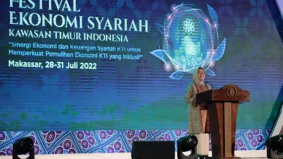 3 Strategi guna mendorong akselerasi pengembangan ekonomi syariah (eksyar) di tengah tantangan ketidakpastian global