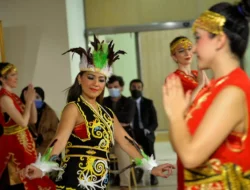 Perpaduan Tarian RI & Turki di Acara Indonesia Night Ankara, Penari Turki, Nesibe Meryem Ağırsoy Asa Begini..