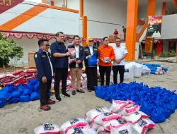 Karang Taruna Sumsel Salurkan 100 Armada Air Bersih dan Ribuan Sembako untuk Daerah Terdampak Karhutla