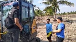 Diduga Garap Hutan Lindung Secara Ilegal, Polairud Polda Sumsel Amankan Mandor dan Operator Ekskavator
